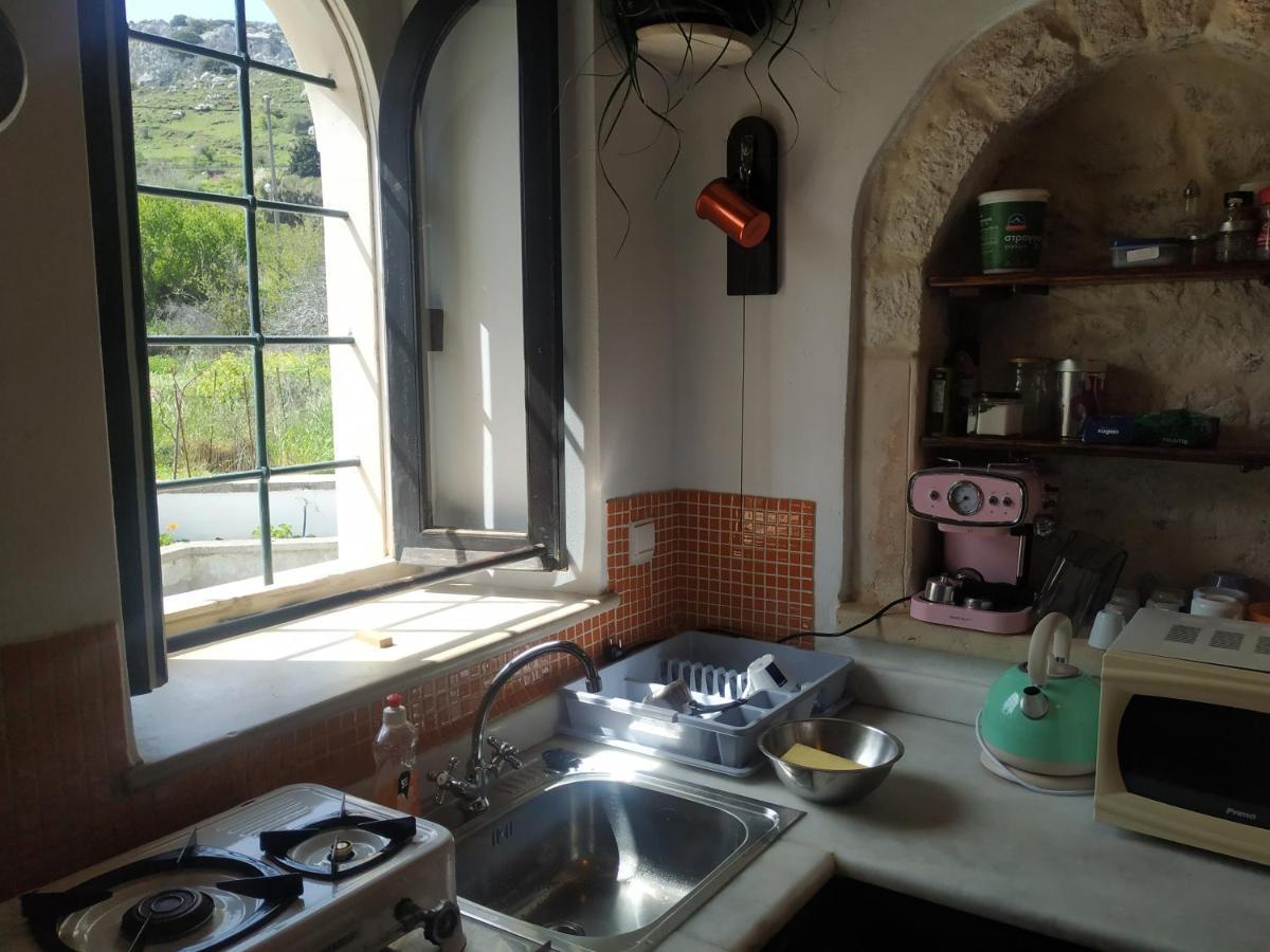 Xenios Z Rustic Rural Cottage Karidi Exterior photo